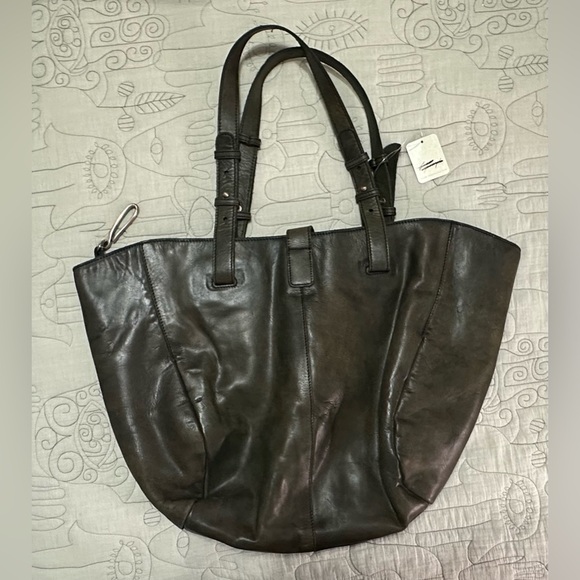 NWT We The Free Echo Leather Tote Adjustable Strap Dark Olive - Picture 10 of 15